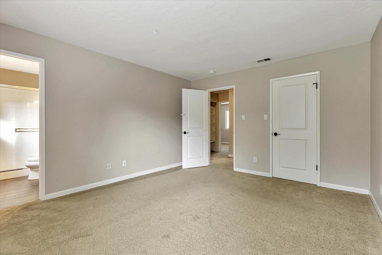 Photo #28: 223108171 Listing: Photo #28