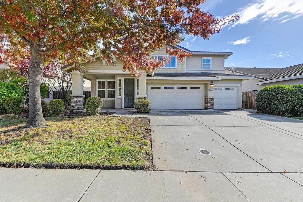 Photo of 1273 Barrington Ln in Lincoln, CA