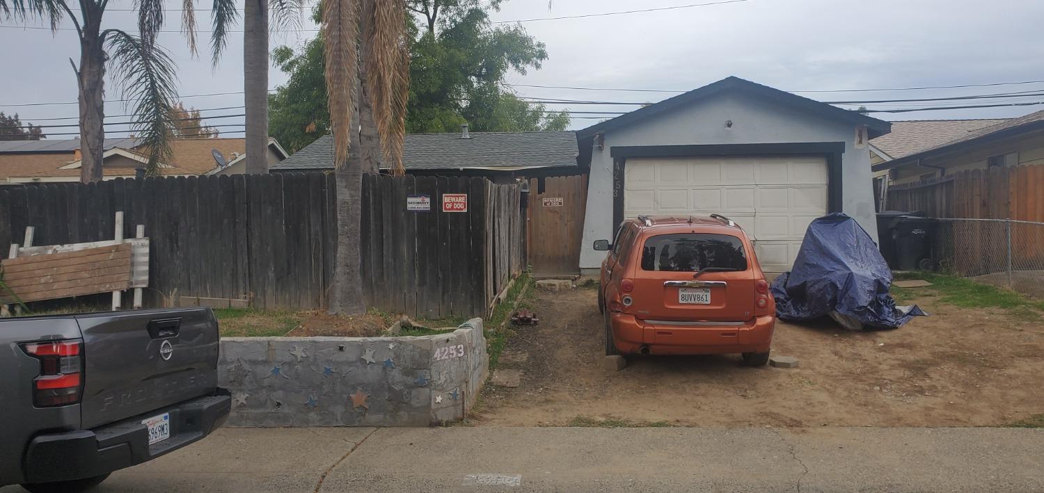 Strathmore Way, North Highlands, California image 2