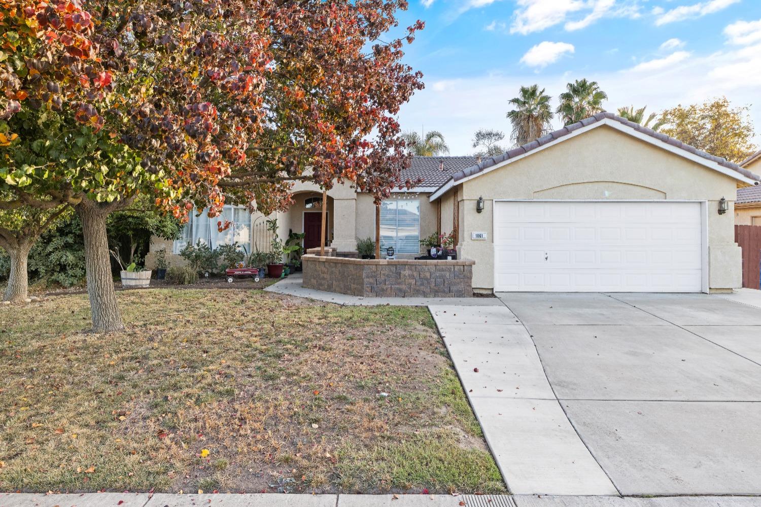 W Willow Drive, Hanford, California image 1