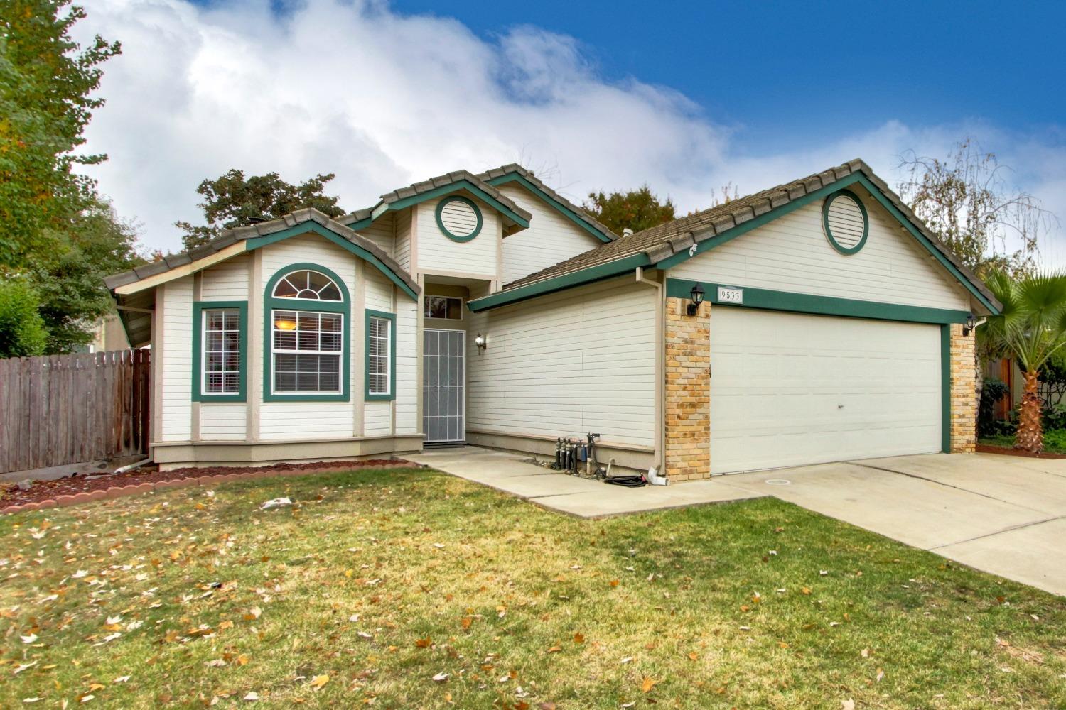 Photo of 9533 Big Timber Dr in Elk Grove, CA