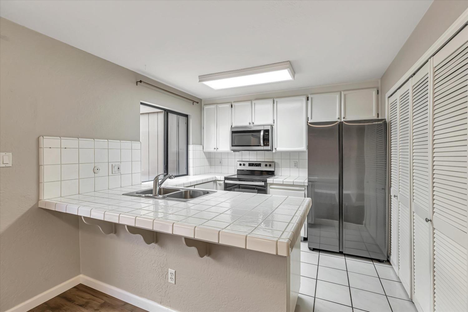 Photo #14: 223108171 Listing: Photo #14