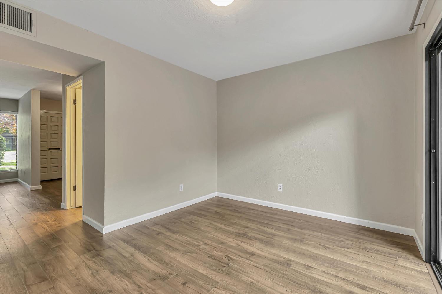 Photo #24: 223108171 Listing: Photo #24