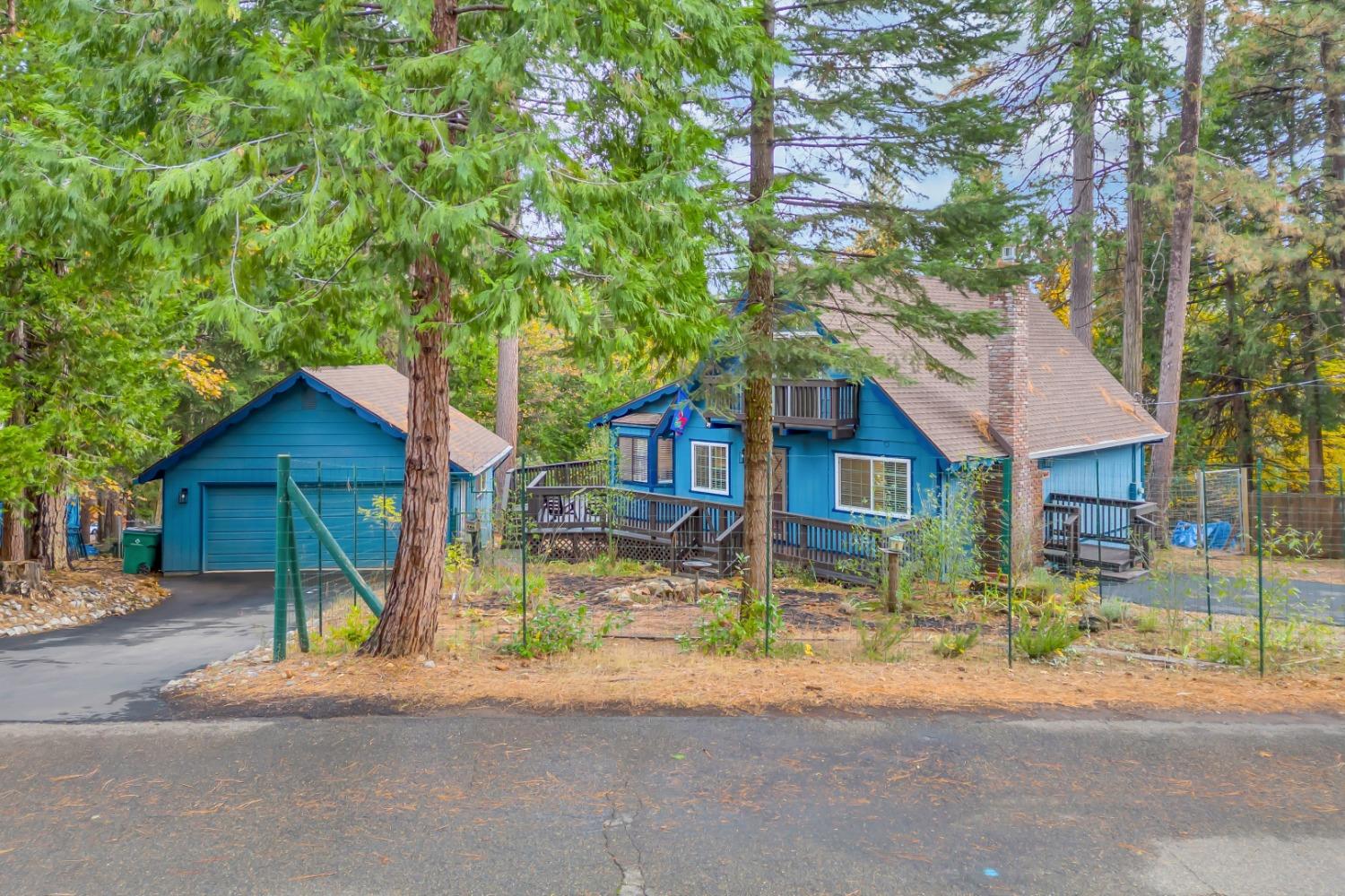 Dolly Varden Lane, Pollock Pines, California image 6