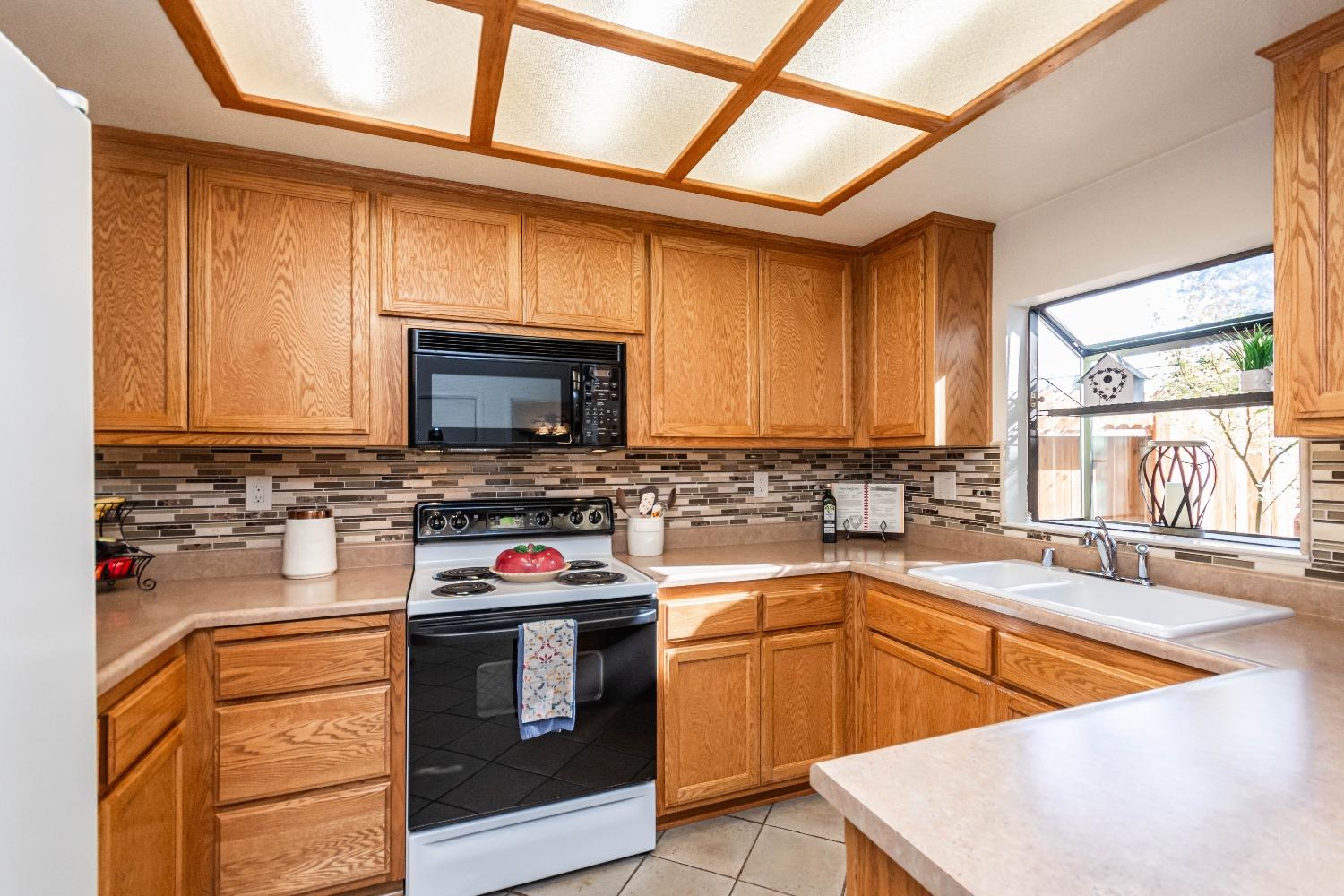 Photo #13: 223110539 Listing: Photo #13