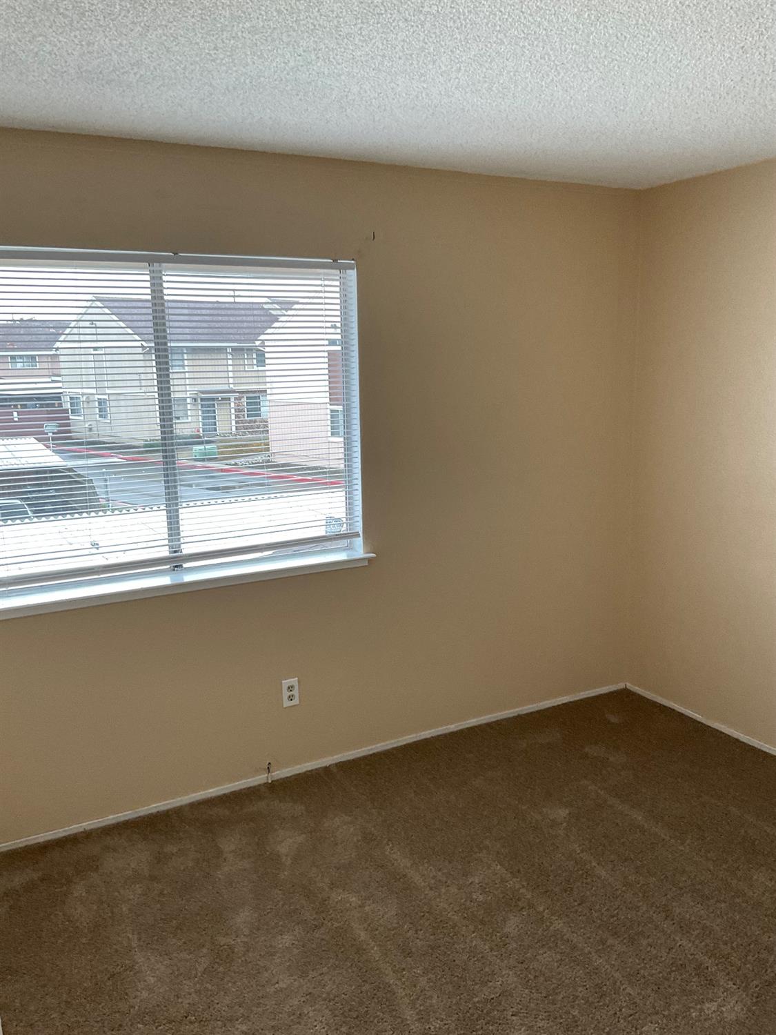 Photo #14: 223111553 Listing: Photo #14