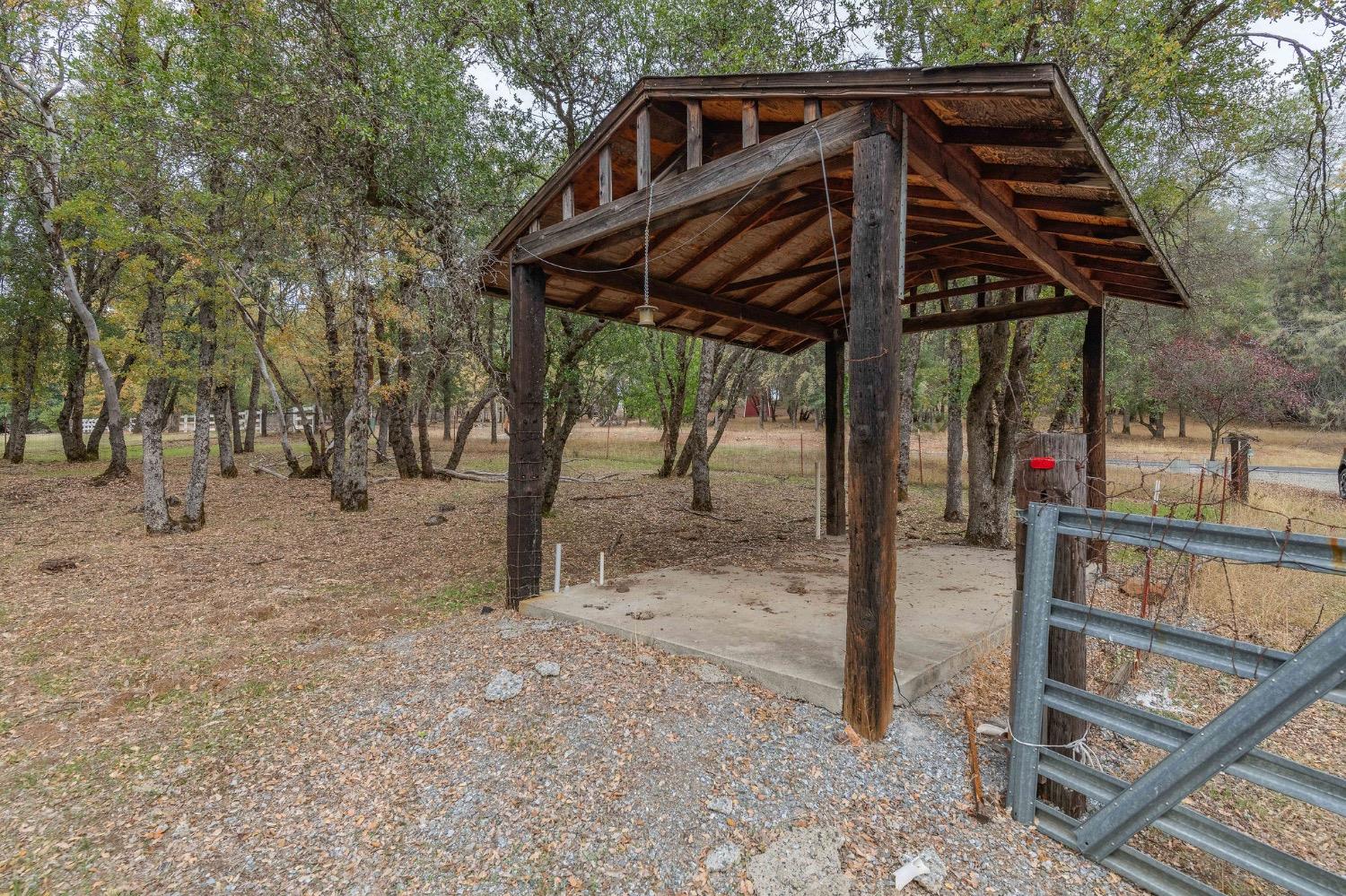 Cave City Road, Mountain Ranch, California image 10