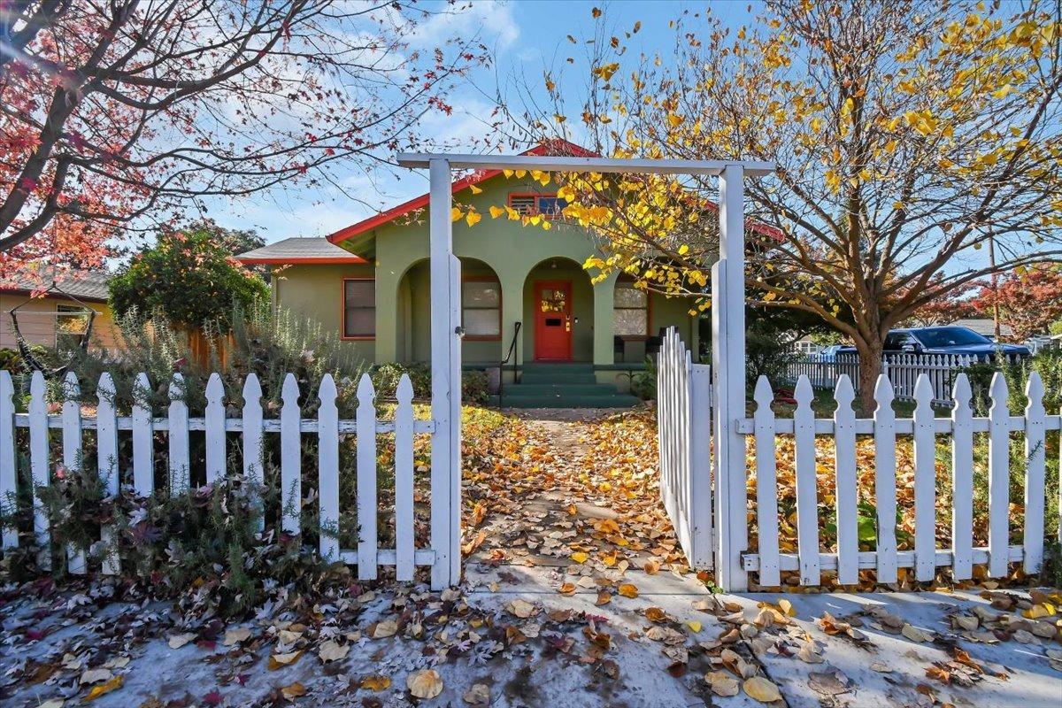 Photo of 742 Chestnut St in Yuba City, CA