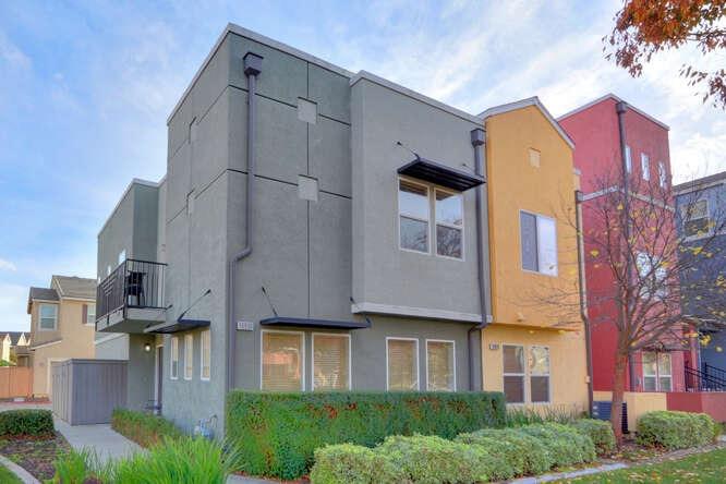 Photo of 10930 Tower Park Dr in Rancho Cordova, CA