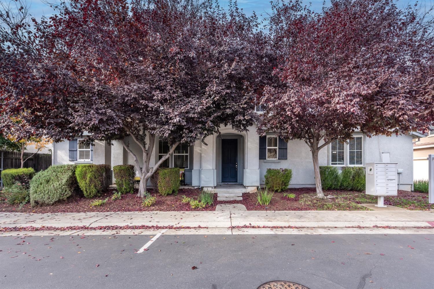 Photo of 958 Courtyards Loop in Lincoln, CA