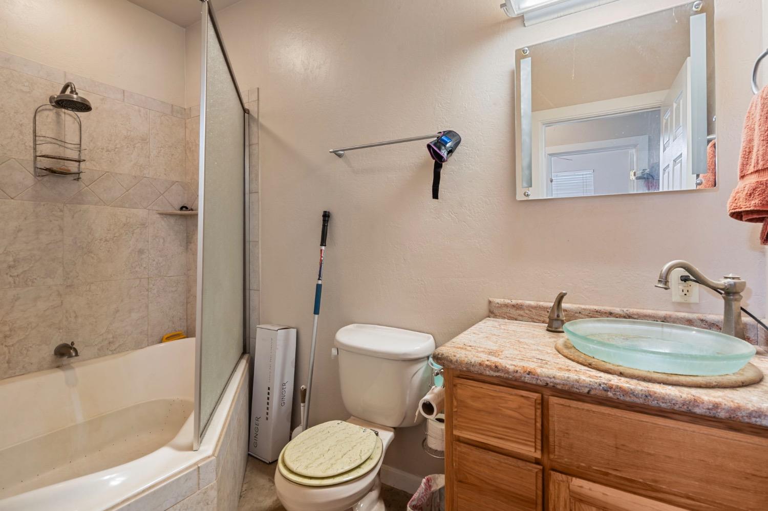 Detail Gallery Image 8 of 50 For 10427 Barber Rd, Thornton,  CA 95686 - 2 Beds | 2 Baths