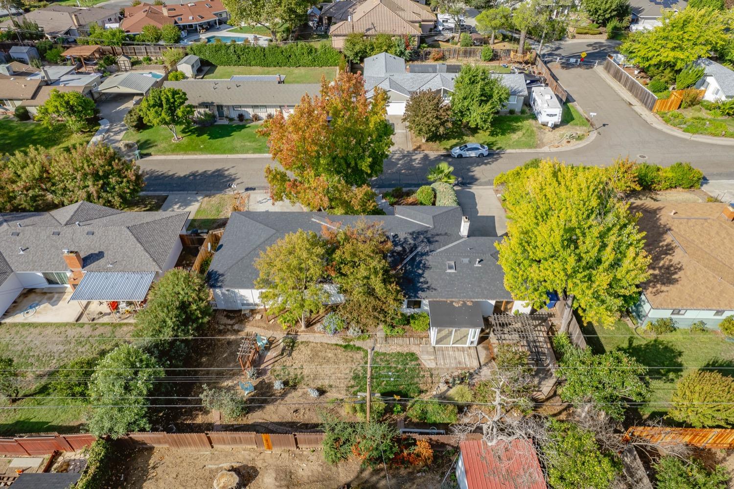 Plantation Drive, Fair Oaks, California image 6