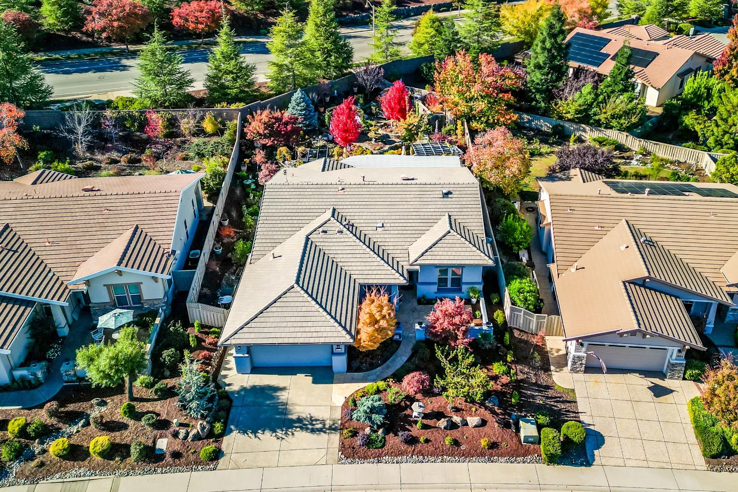 Photo of 1574 Grand Pheasant Ln in Lincoln, CA