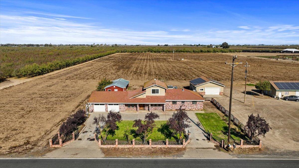 Jones Road, Escalon, California image 8