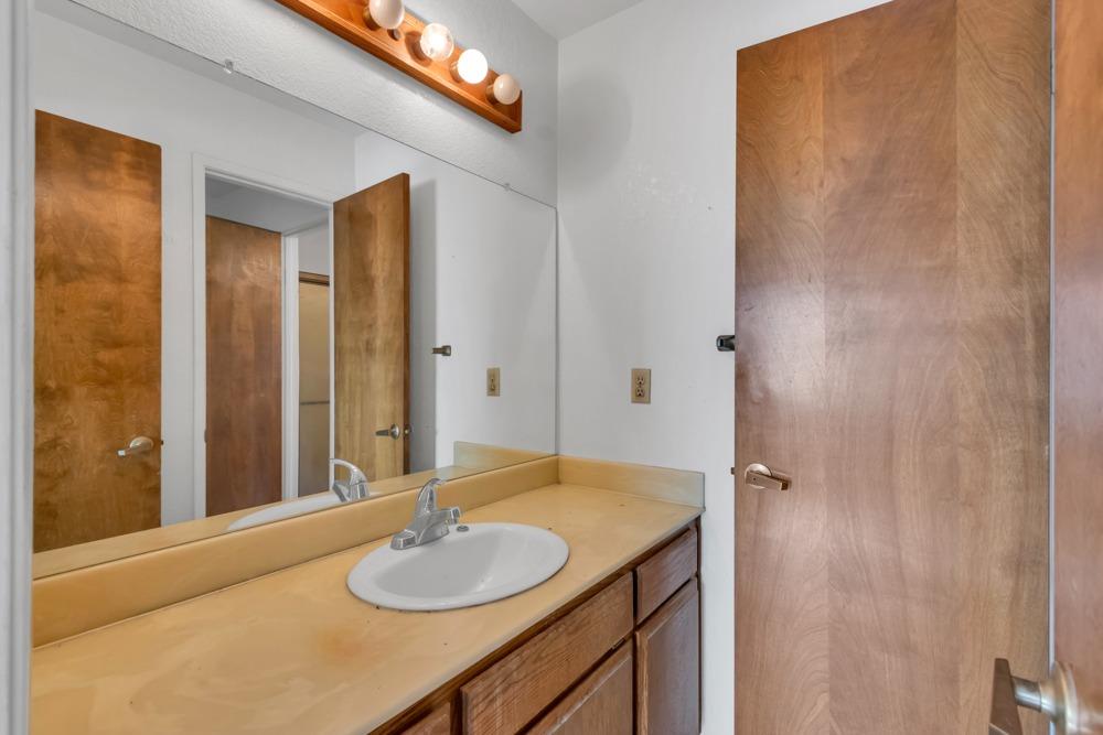 Photo #26: 223098061 Listing: Photo #26