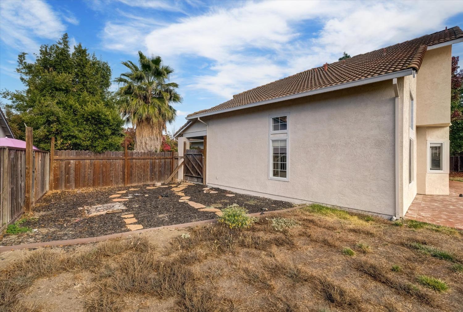 Brookside Court, Antioch, California image 34