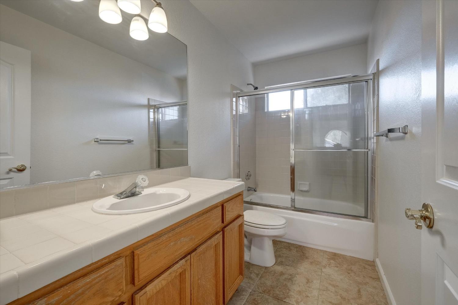Brookside Court, Antioch, California image 23