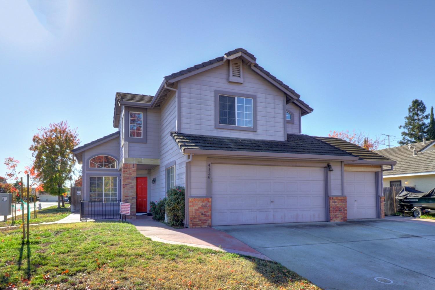 Photo of 4126 Saint Raphael Ct in Elk Grove, CA