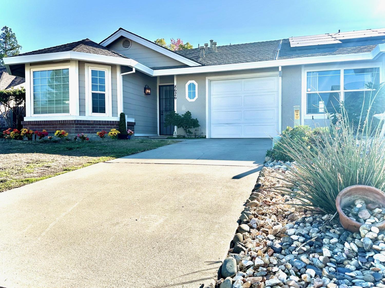 Photo of 8626 Cord Wy in Sacramento, CA
