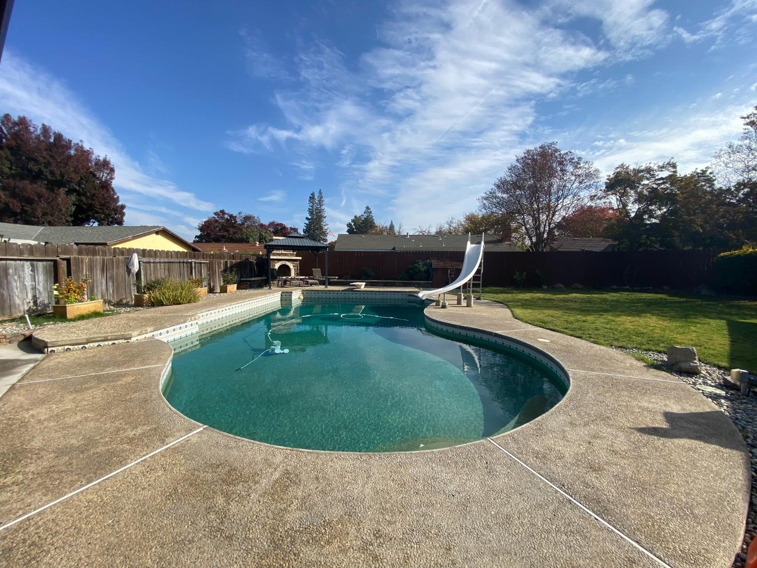Detail Gallery Image 26 of 57 For 1609 Marty Ct, Modesto,  CA 95350 - 3 Beds | 2 Baths