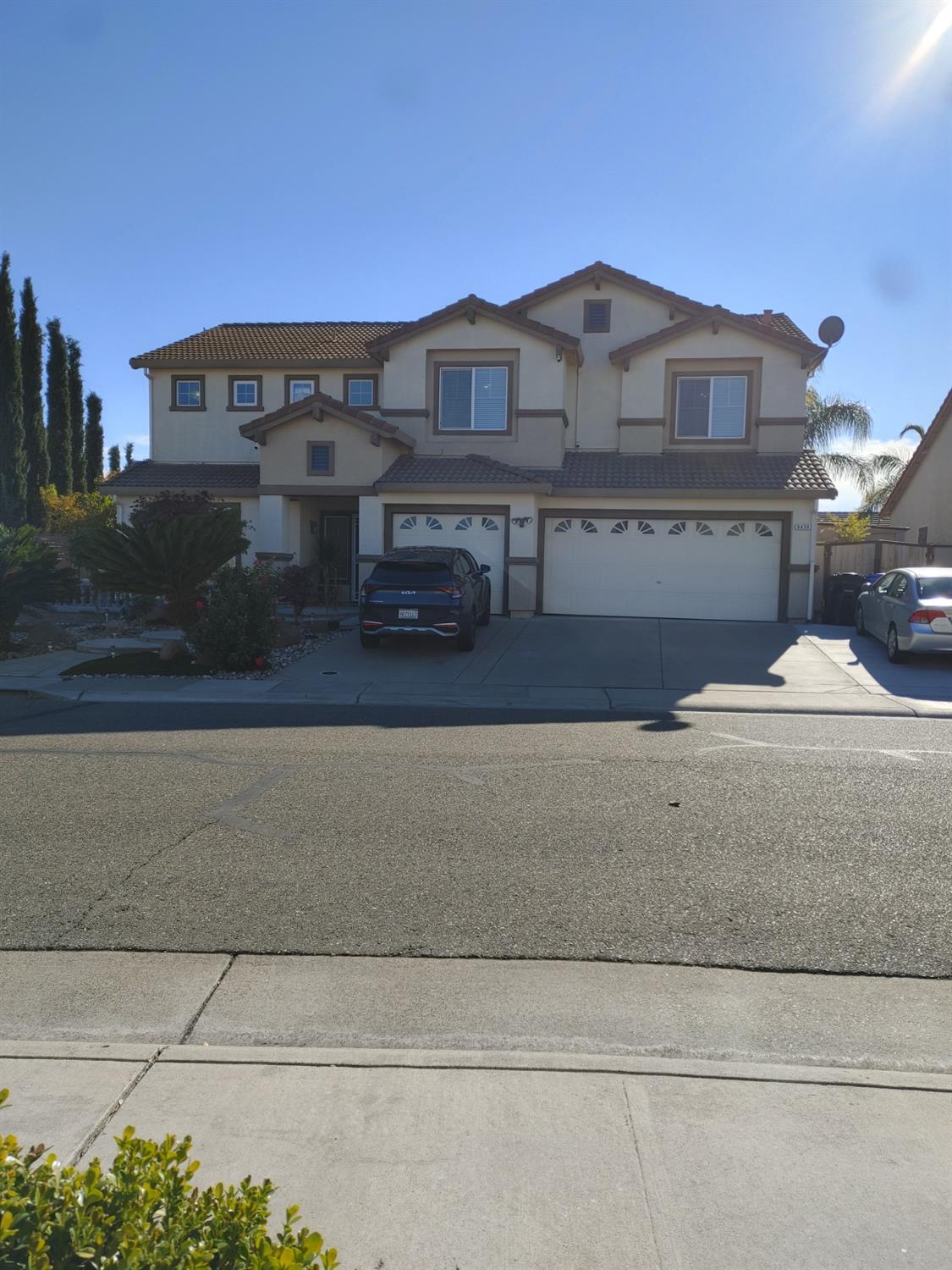 Photo of 8430 Orosco Wy in Elk Grove, CA