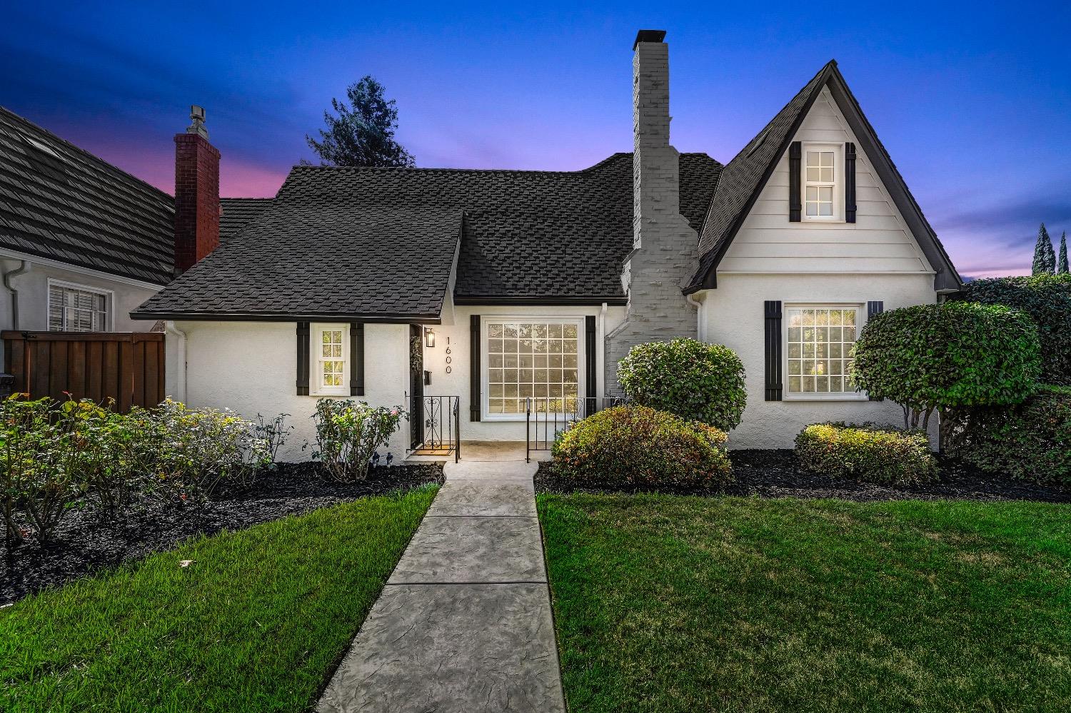 Photo of 1600 3rd Ave in Sacramento, CA