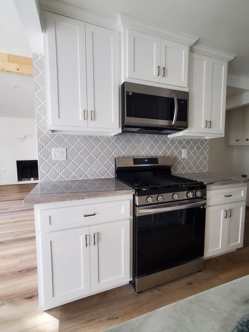 Photo #13: 223087365 Listing: Photo #13