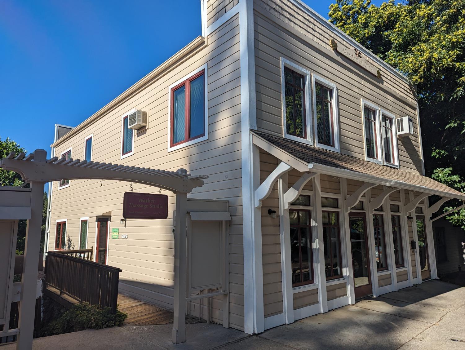 Photo of 419 Spring St in Nevada City, CA