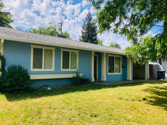 Photo of 10844 Oakton Wy in Rancho Cordova, CA