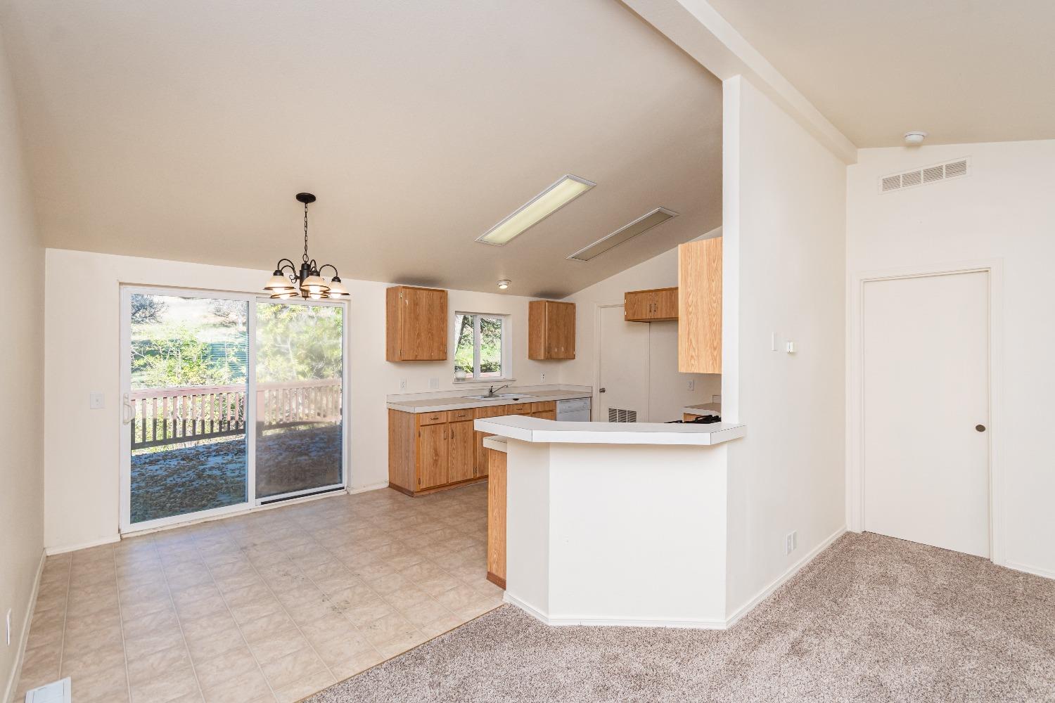 Detail Gallery Image 15 of 48 For 14577 Fiddletown Rd, Fiddletown,  CA 95629 - 3 Beds | 2 Baths