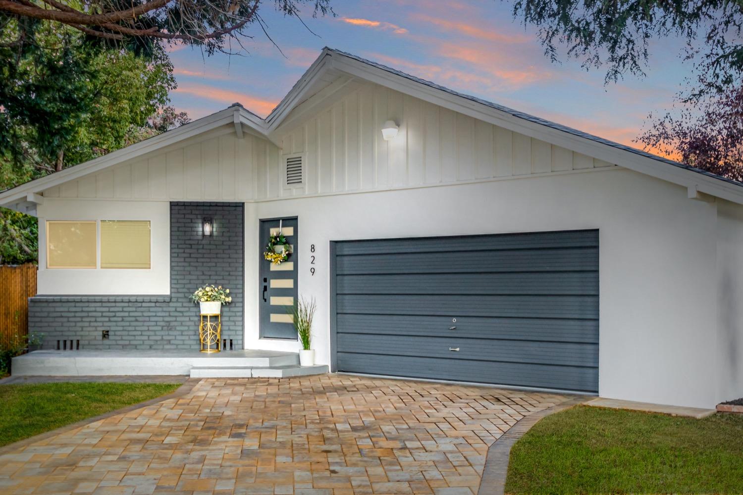 Photo of 829 Haggin Ave in Sacramento, CA