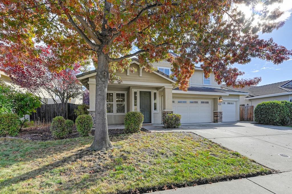 Photo of 1273 Barrington Ln in Lincoln, CA