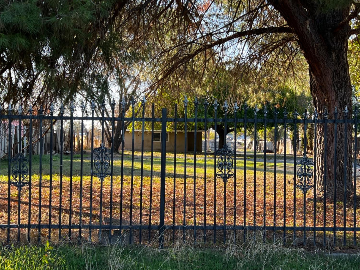 Photo of 6633 24th St in Rio Linda, CA