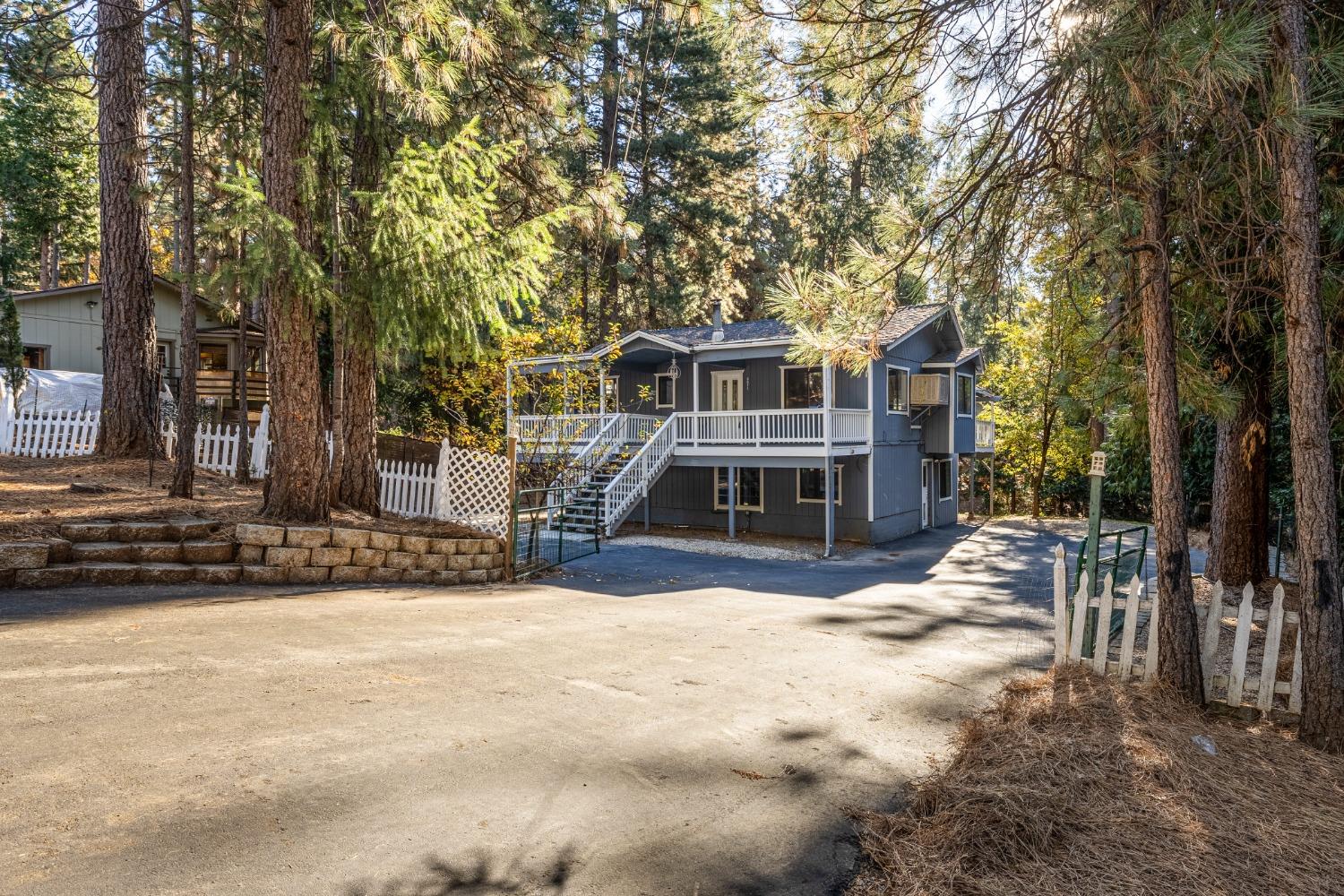 Lupin Lane, Pollock Pines, California image 31