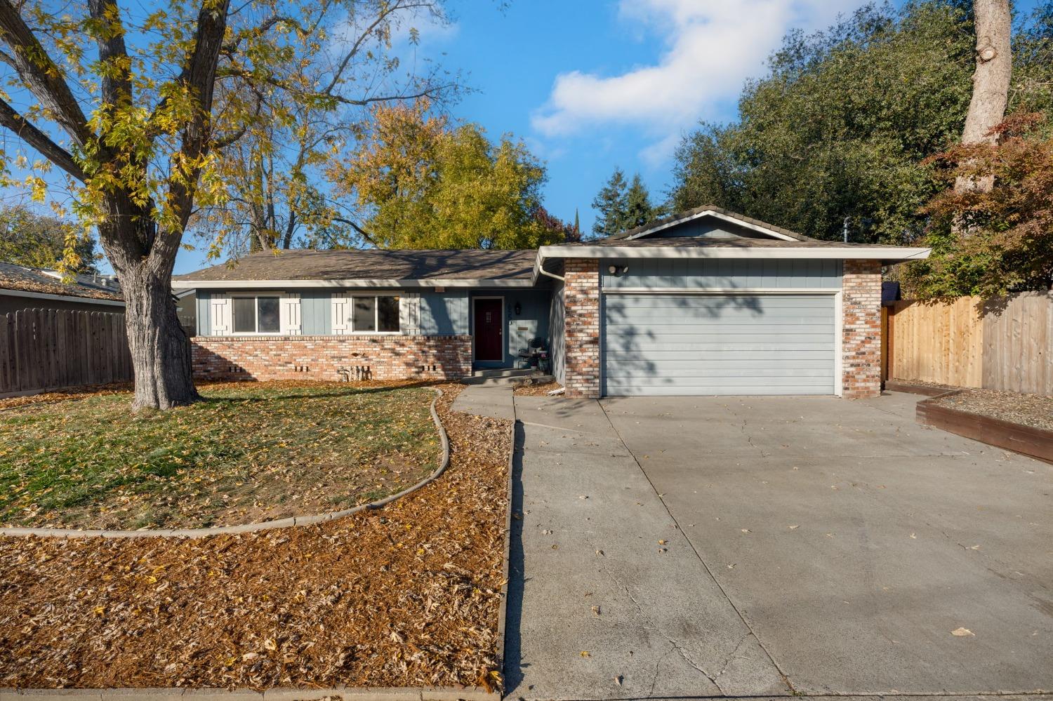 Photo of 6550 Rinconada Dr in Citrus Heights, CA