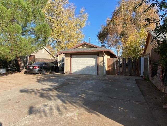 Photo of 3820 Clay St in Sacramento, CA