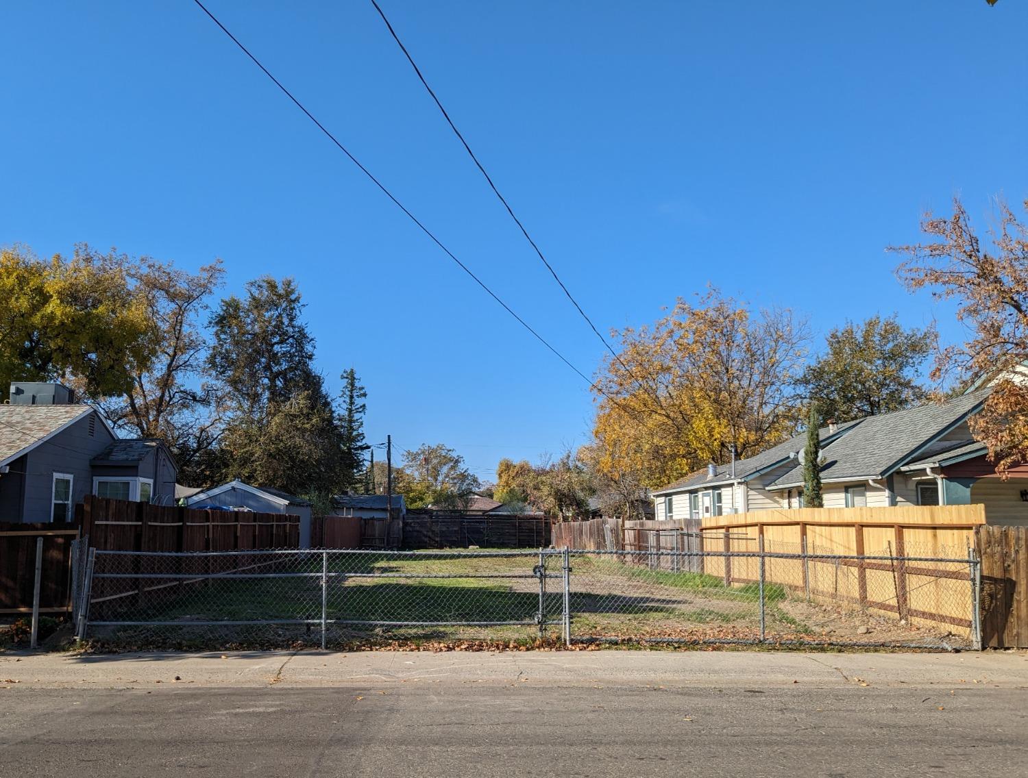 Photo of 3916 36th St in Sacramento, CA