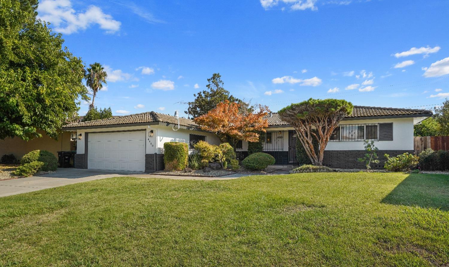 Photo of 4440 Turnbridge Dr in Sacramento, CA