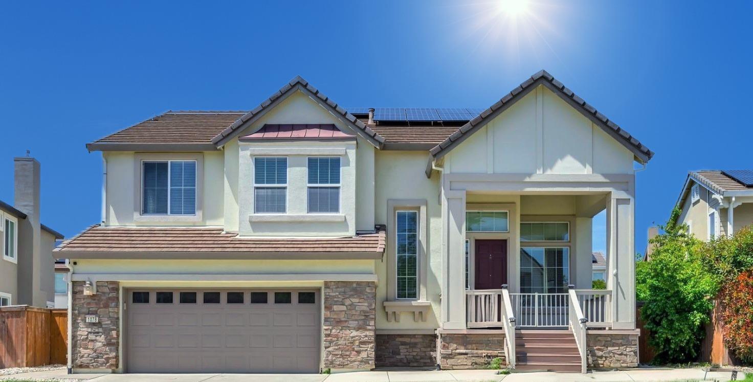 Photo of 1078 Mullinger Ln in Lincoln, CA