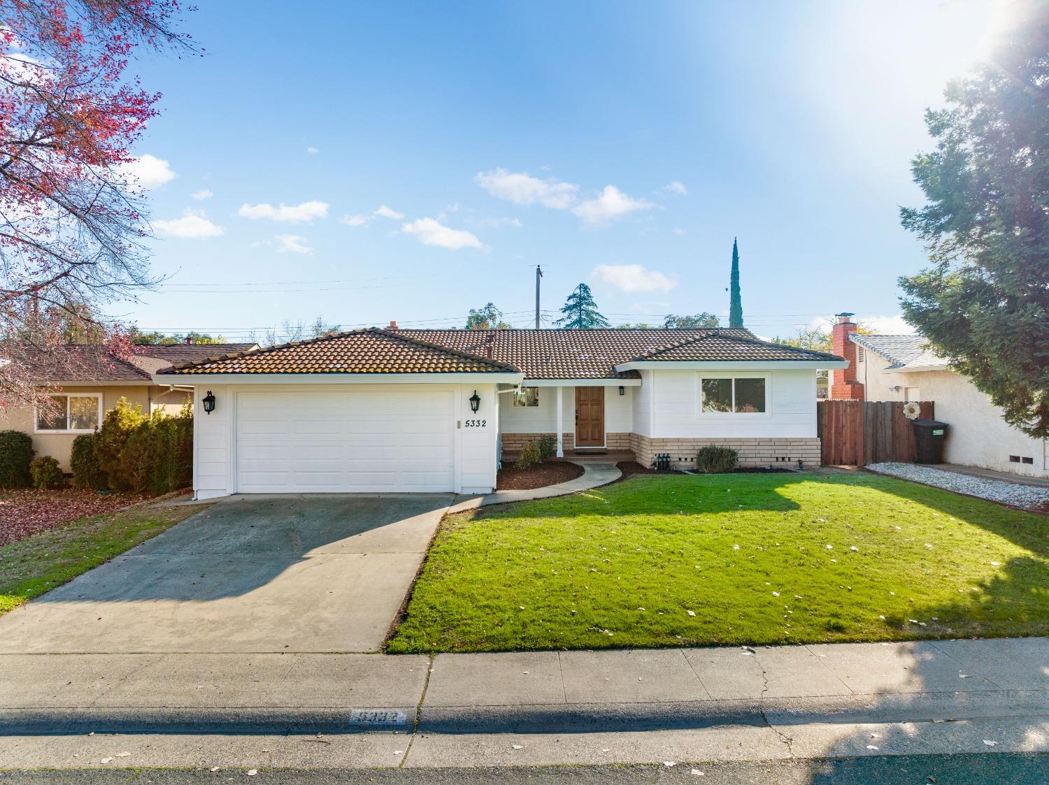 Photo of 5332 Finsbury Ave in Sacramento, CA