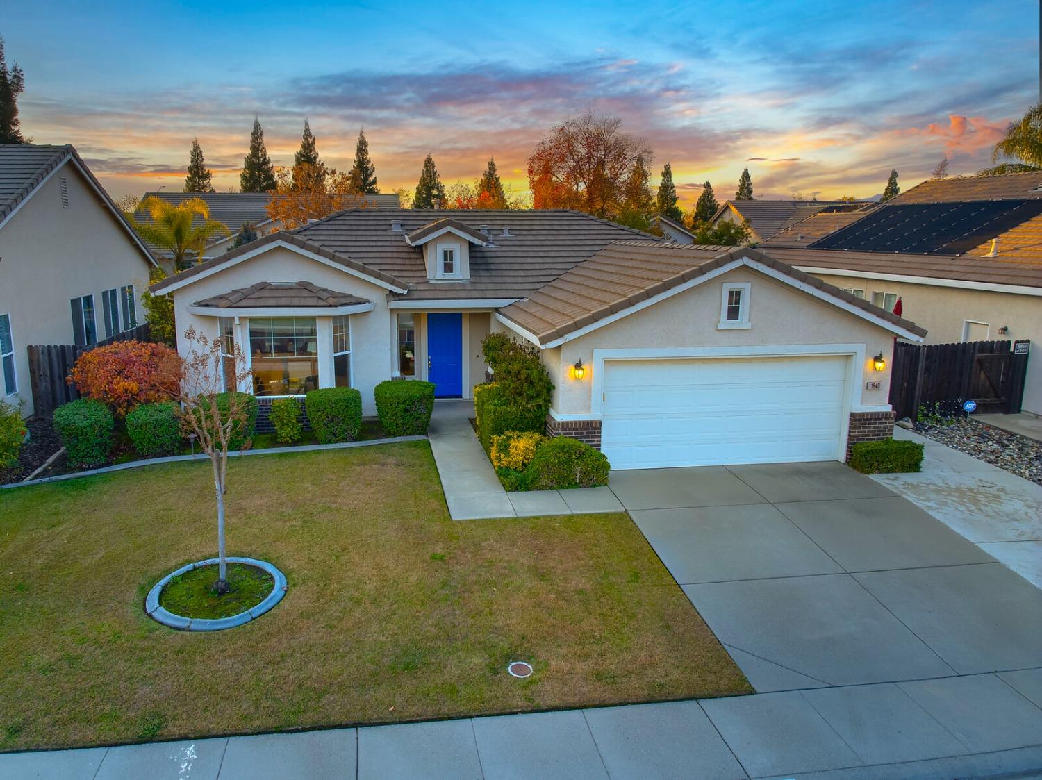 Photo of 1640 San Antonio Ln in Roseville, CA