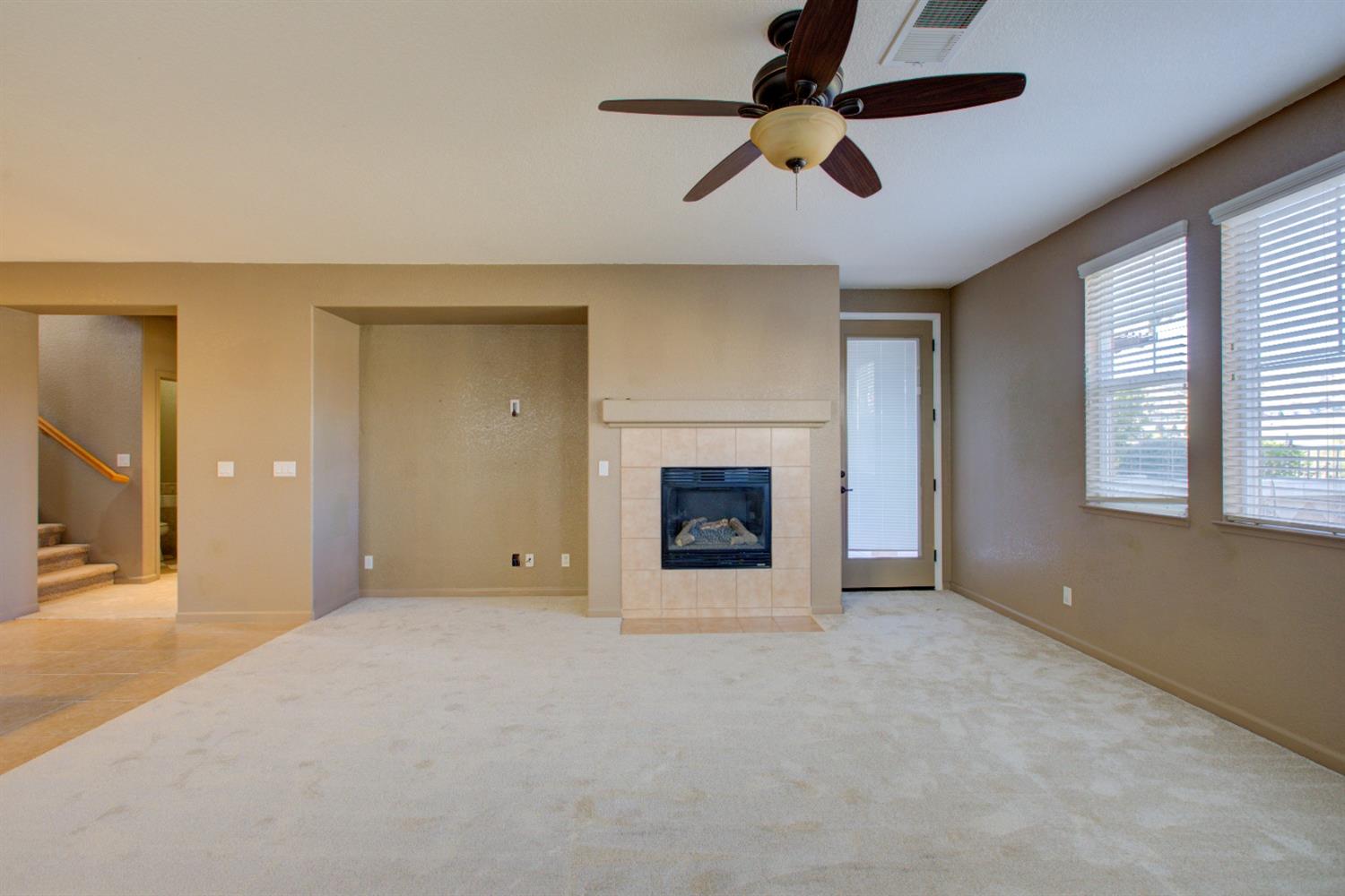 Detail Gallery Image 7 of 58 For 20773 Fairway Dr, Patterson,  CA 95363 - 4 Beds | 3/1 Baths