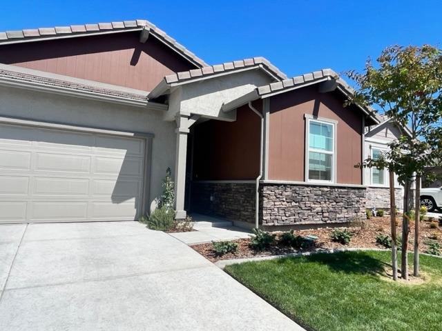 Photo of 1639 Carson River Loop in Lincoln, CA