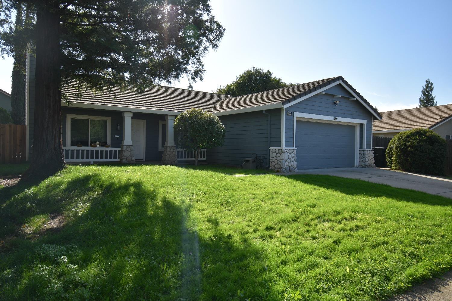 Photo of 1754 Chilton Dr in Roseville, CA
