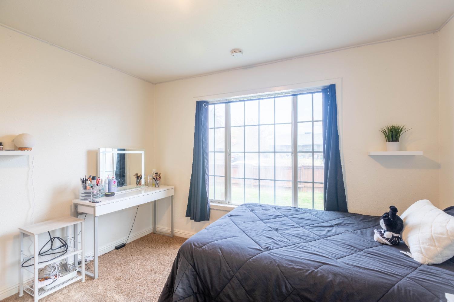 Detail Gallery Image 15 of 25 For 2681 Norwood Ave, Sacramento,  CA 95815 - 2 Beds | 1 Baths