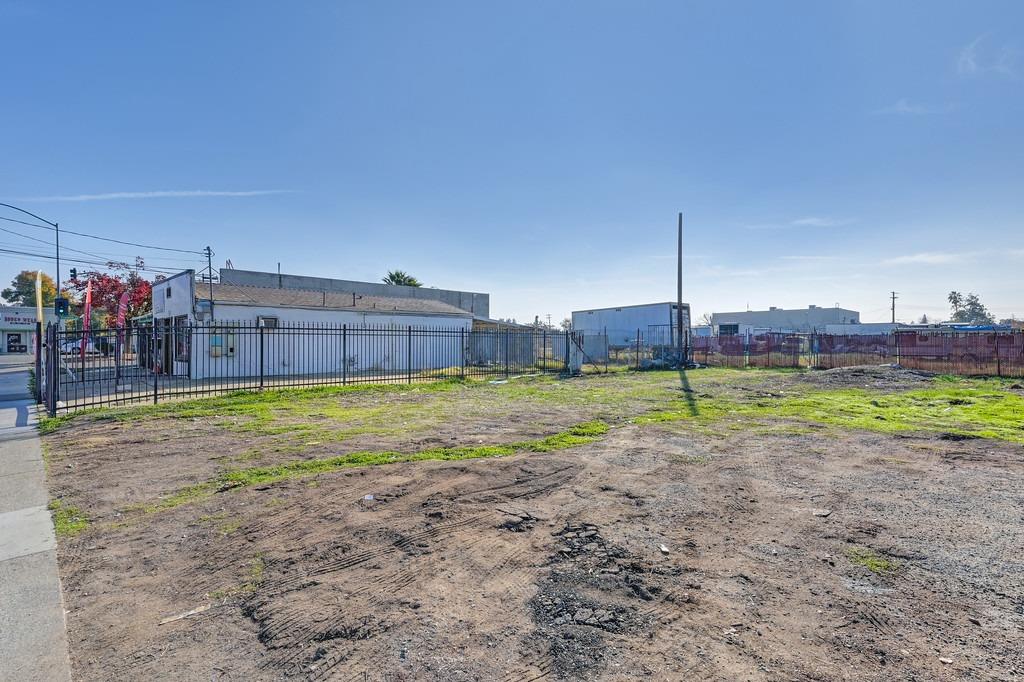 Photo of 26th Ave in Sacramento, CA