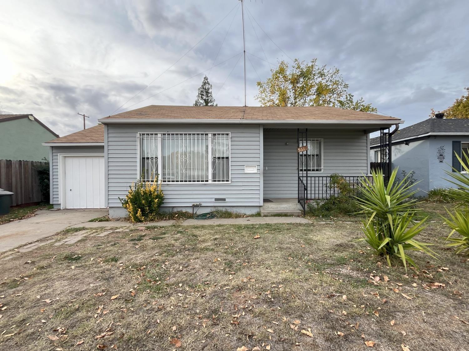 Photo of 5616 Bonniemae Wy in Sacramento, CA