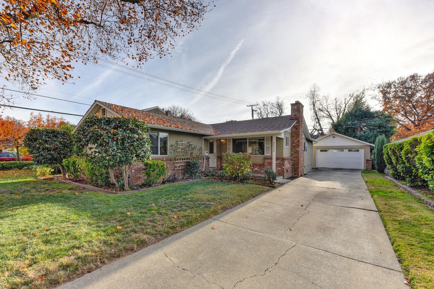 Photo of 5516 State Ave in Sacramento, CA