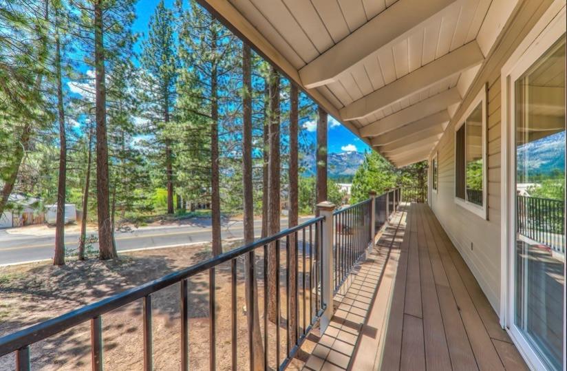 Detail Gallery Image 24 of 47 For 1940 Apache Ave, South Lake Tahoe,  CA 96150 - 5 Beds | 2 Baths