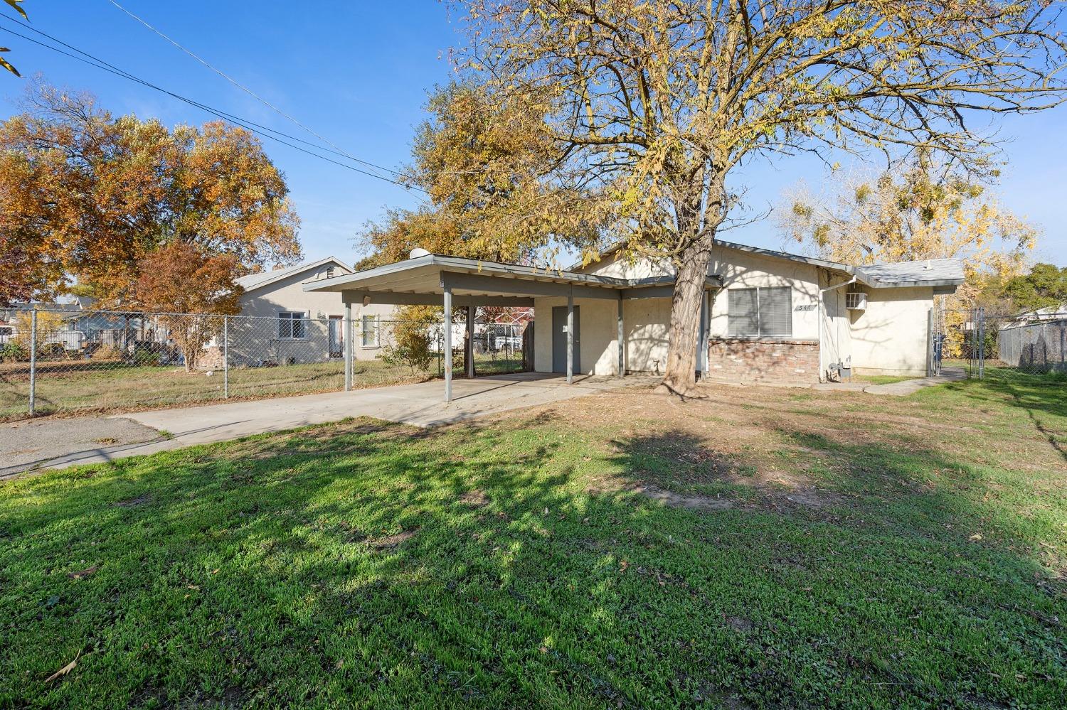 Photo of 541 Santa Ana Ave in Sacramento, CA